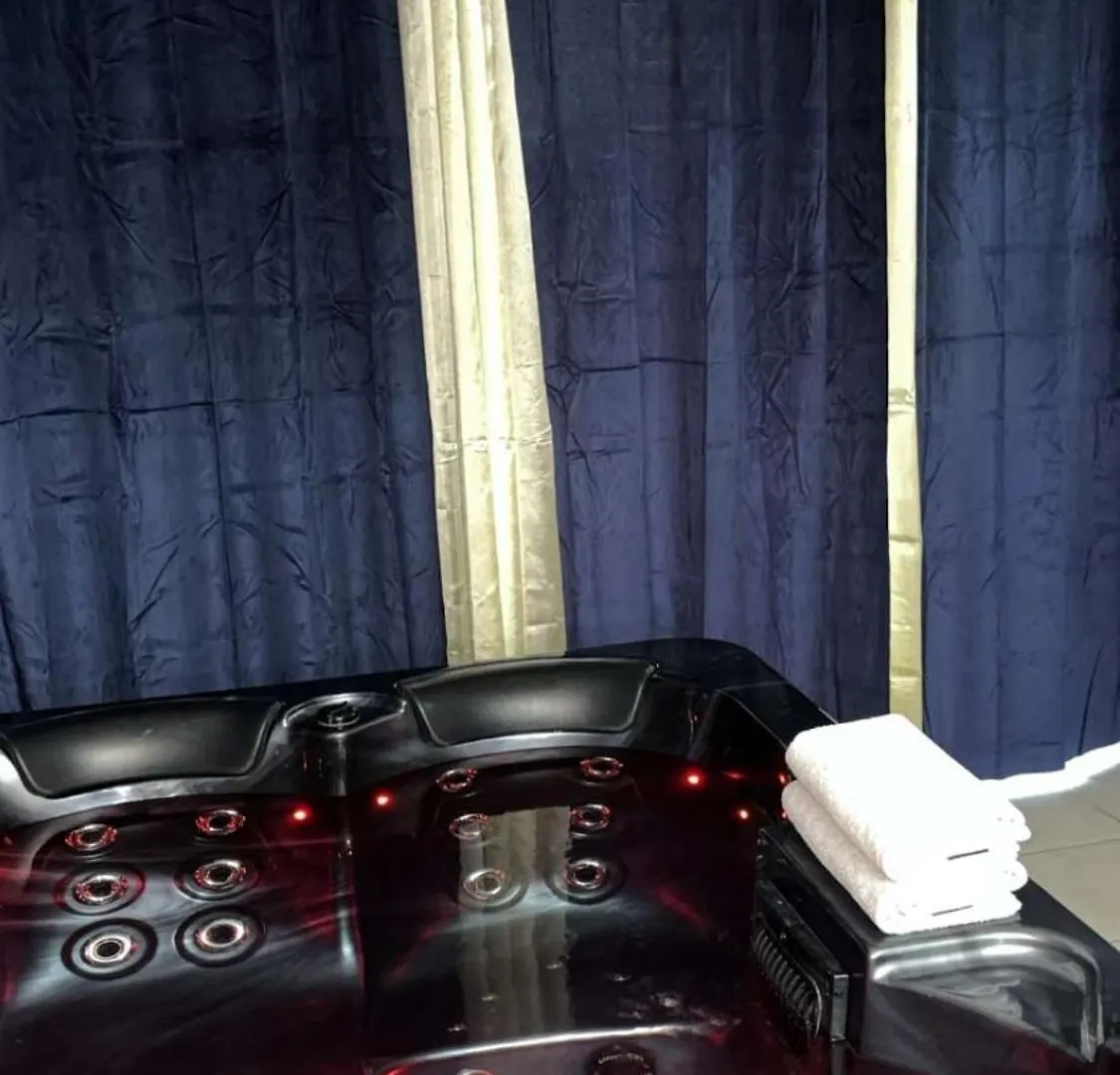 Apartamento Suite And Jacuzzi Toulouse França