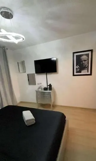 Suite And Jacuzzi Toulouse 0*,