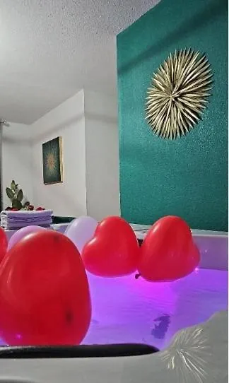 Apartmán Suite And Jacuzzi Toulouse