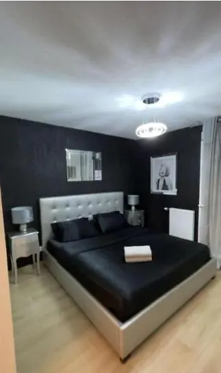 Apartmán Suite And Jacuzzi Toulouse